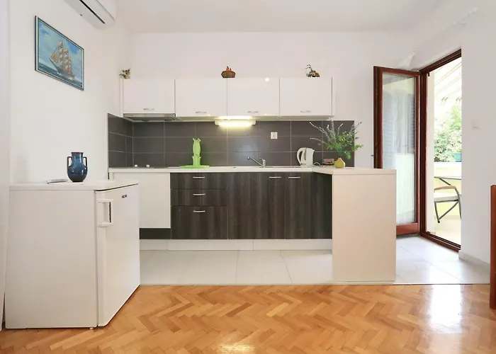 Romansa Apartment