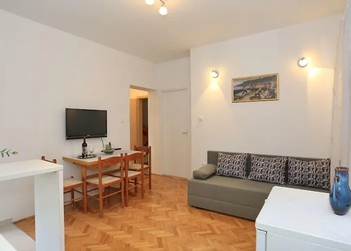 Romansa Apartment