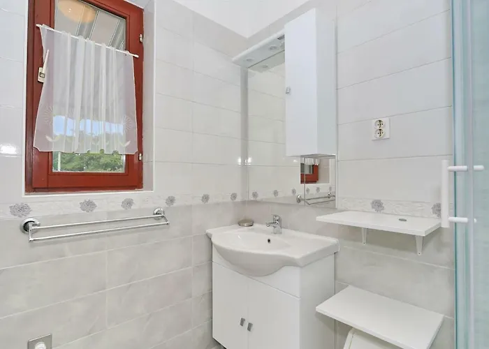 Romansa Apartment