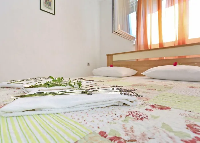 Romansa Apartment