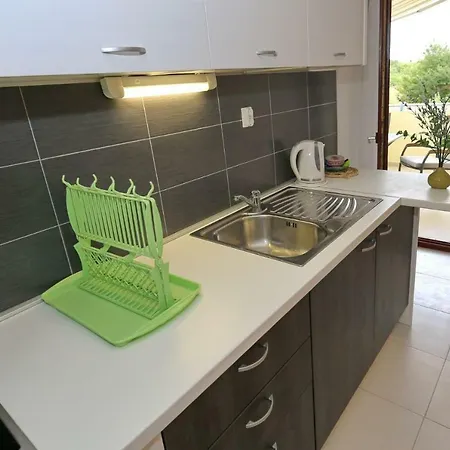 Romansa Apartment *