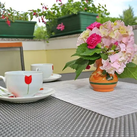 Apartment Romansa *